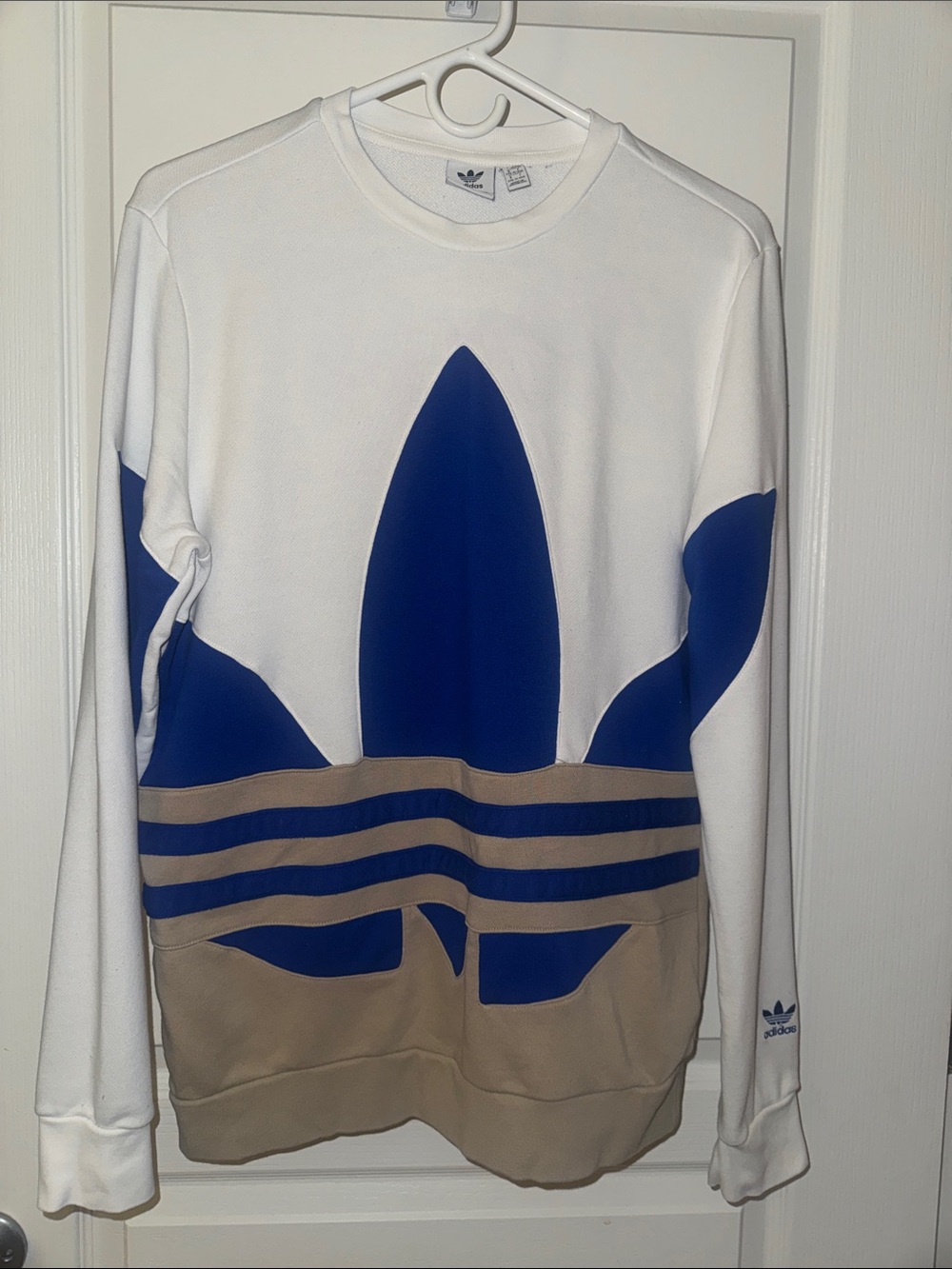 adidas White, Blue & Tan Trefoil Graphic Crewneck